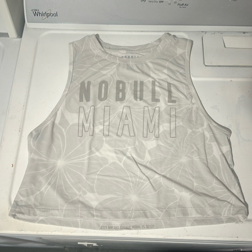 NOBULL Miami top